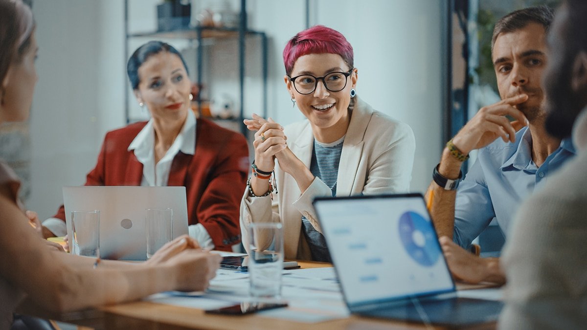 content marketing vs traditional advertising